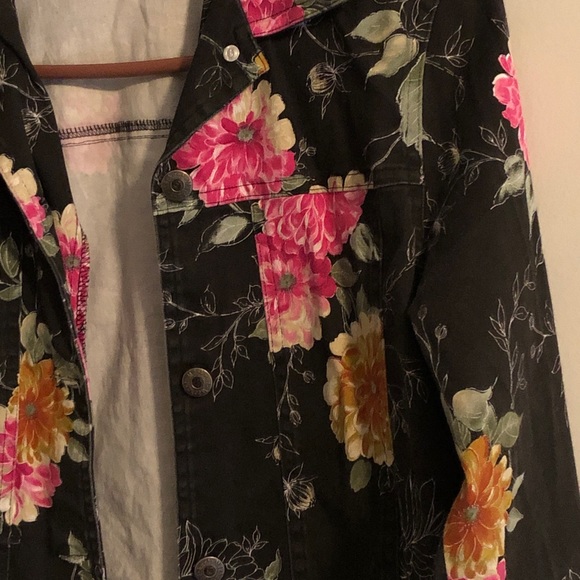 Casual multi-colored jacket - Picture 3 of 4